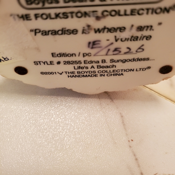 Boyds & Bears Figurine" Paradise Is Where I Am". - Picture 4 of 10
